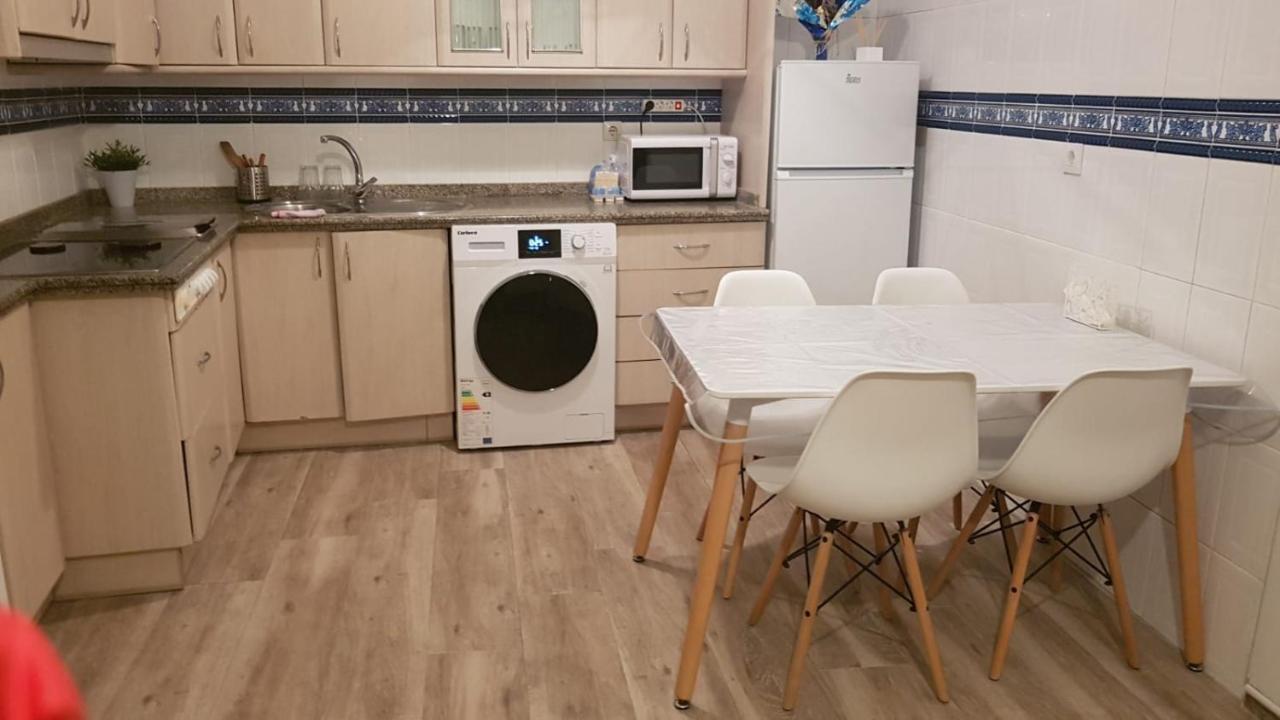 Apartment Ideal Tipo Loft En Triana Wifi